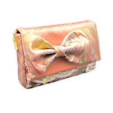 Load image into Gallery viewer, Bow Clutch Bag _ Serial No.TM01208