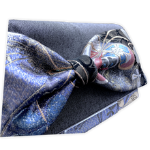 Load image into Gallery viewer, Bow Clutch Bag _ Serial No.TM01216