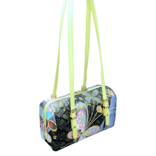 Load image into Gallery viewer, Drum Barrel Bag _ Serial No.TM01137