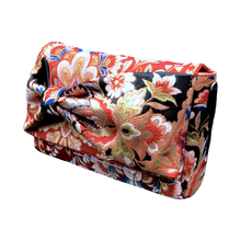 Load image into Gallery viewer, Bow Clutch Bag _ Serial No.TM01213
