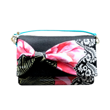 Load image into Gallery viewer, Bow Clutch Bag _ Serial No.TM01211
