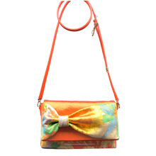Load image into Gallery viewer, Bow Clutch Bag _ Serial No.TM01206
