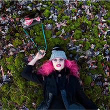 Load image into Gallery viewer, Bow Clutch Bag _ Serial No.TM01211