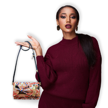 Load image into Gallery viewer, Bow Clutch Bag _ Serial No.TM01213