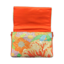 Load image into Gallery viewer, Bow Clutch Bag _ Serial No.TM01206