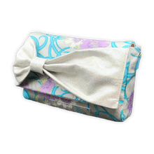 Load image into Gallery viewer, Bow Clutch Bag _ Serial No.TM01207