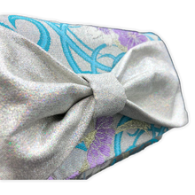 Load image into Gallery viewer, Bow Clutch Bag _ Serial No.TM01207