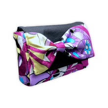 Load image into Gallery viewer, Bow Clutch Bag _ Serial No.TM01215