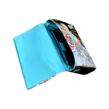 Load image into Gallery viewer, Bow Clutch Bag _ Serial No.TM01217