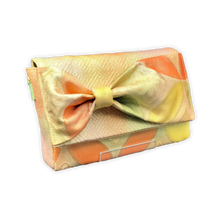 Load image into Gallery viewer, Bow Clutch Bag _ Serial No.TM01219