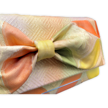 Load image into Gallery viewer, Bow Clutch Bag _ Serial No.TM01219