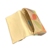 Load image into Gallery viewer, Bow Clutch Bag _ Serial No.TM01219