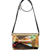 Load image into Gallery viewer, Bow Clutch Bag _ Serial No.TM01205
