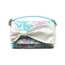 Load image into Gallery viewer, Bow Clutch Bag _ Serial No.TM01207
